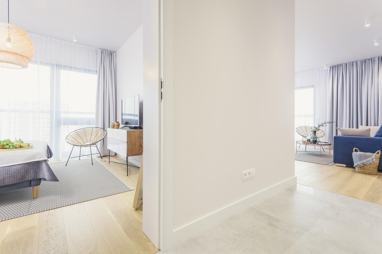 Novis Apartments Panorama View Варшава Екстериор снимка